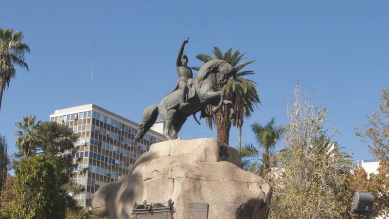 Mendoza rinde homenaje a San Martín con importantes propuestas culturales